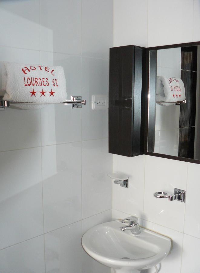 Hotel Lourdes La 62 Богота Екстериор снимка