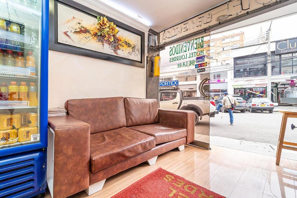 Hotel Lourdes La 62 Богота Екстериор снимка